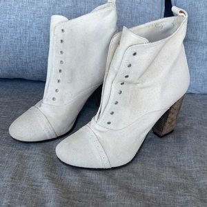 All saints canvas booties. No need for laces because it has elastic